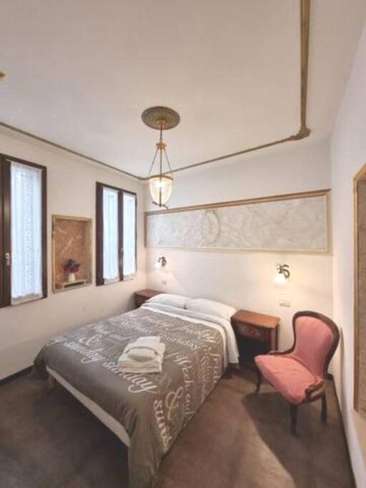 Ca'Briani Luxury - Behind S.Mark Square Venedig Exteriör bild